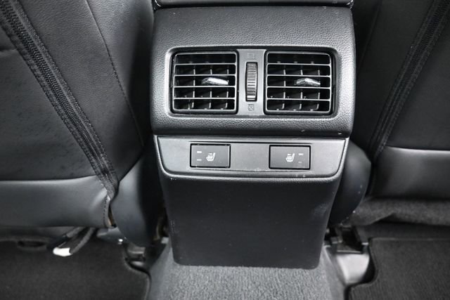 Used 2015 Subaru Legacy 2.5i Limited AWD/4WD image 8