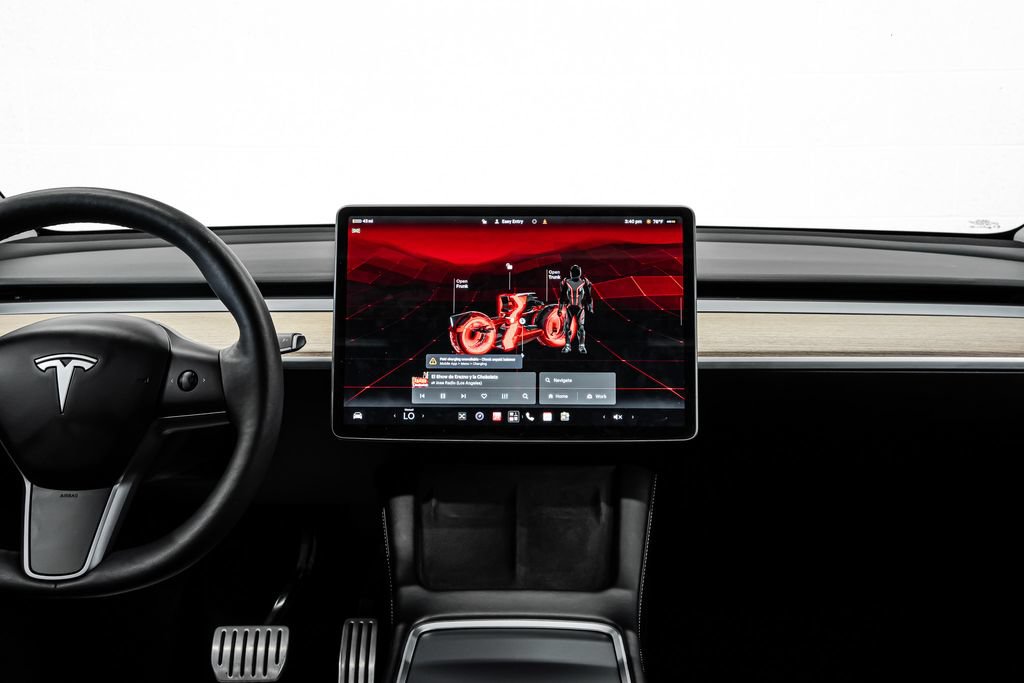 Used 2023 Tesla Model Y Performance AWD/4WD image 23