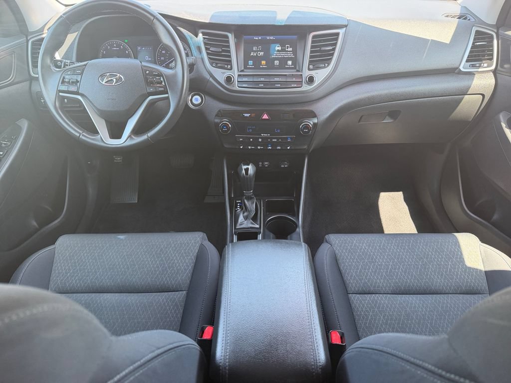 Used 2018 Hyundai Tucson Sport w/ Cargo Package AWD/4WD image 16