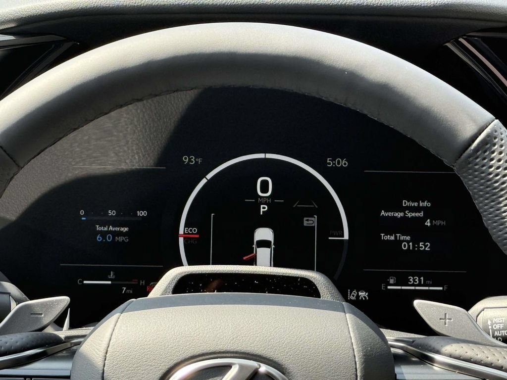 New 2026 Lexus TX 500h AWD image 18