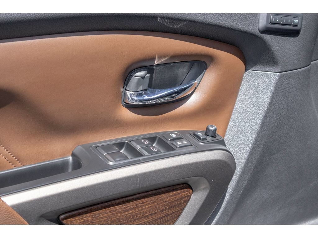 Used 2023 Nissan Titan Platinum Reserve w/ Moonroof Package AWD/4WD image 19