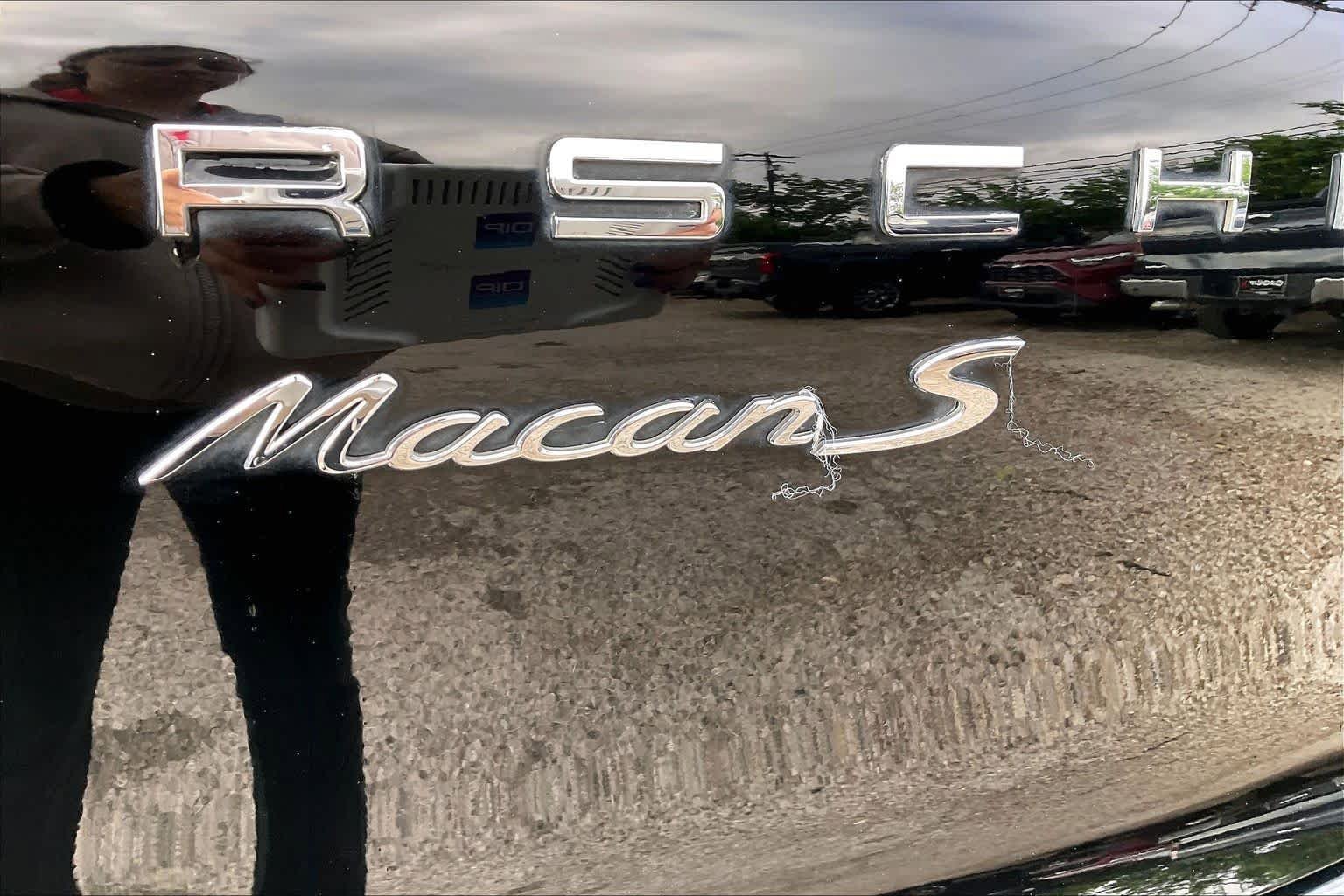 Used 2015 Porsche Macan S AWD/4WD image 26
