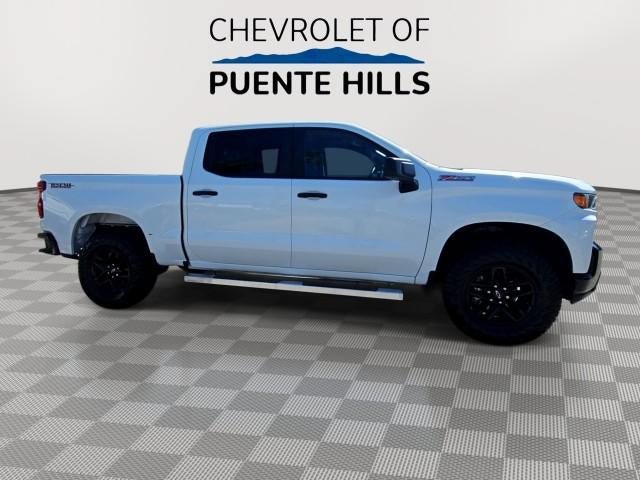 Used 2020 Chevrolet Silverado 1500 Custom Trail Boss w/ Custom Convenience Package AWD/4WD image 9