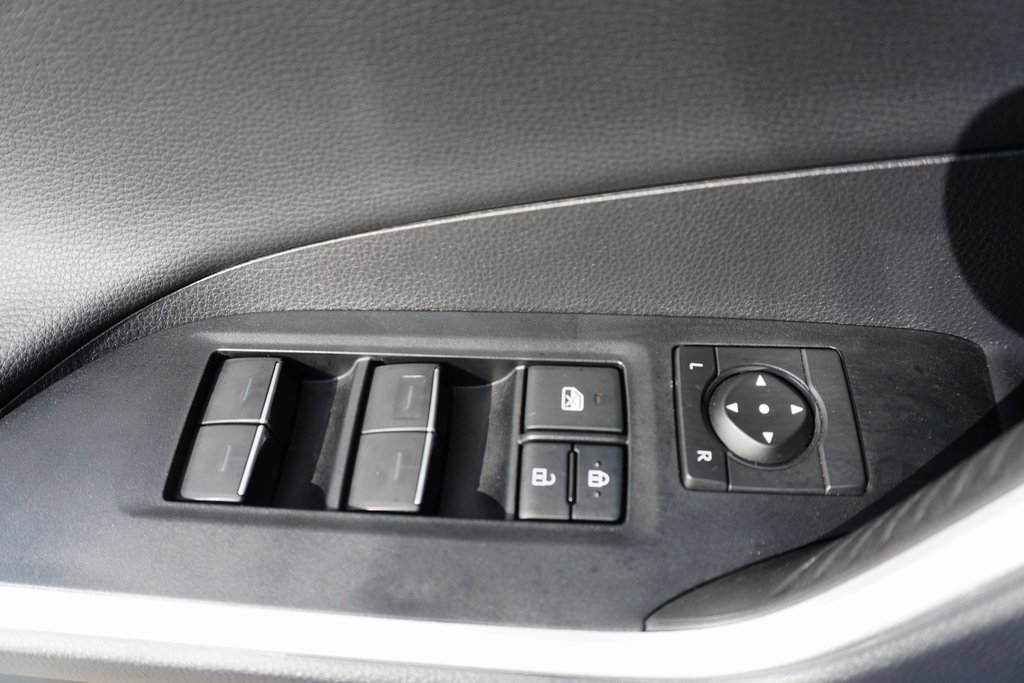 Used 2025 Toyota RAV4 XSE image 9