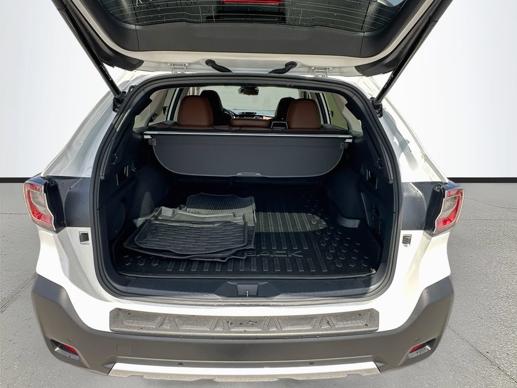 Certified 2025 Subaru Outback Touring w/ Popular Package #2 AWD/4WD image 26