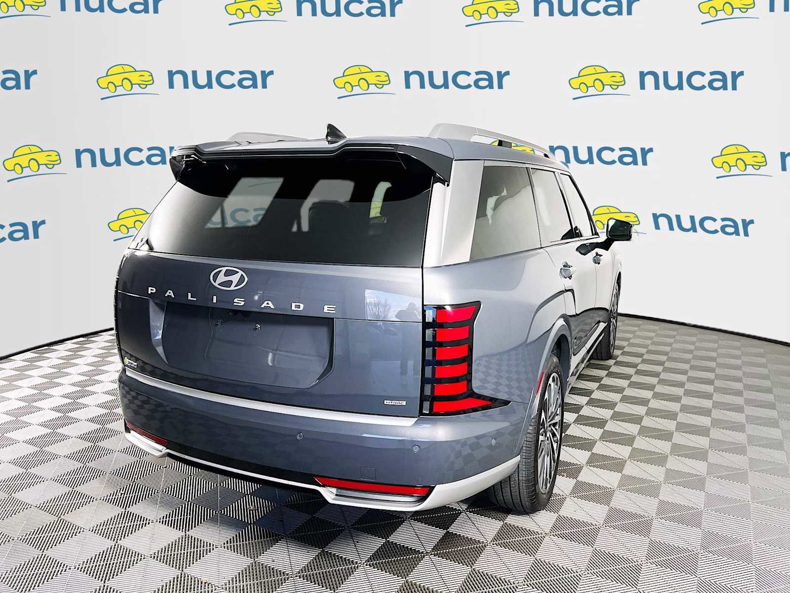 Used 2026 Hyundai Palisade Calligraphy image 7