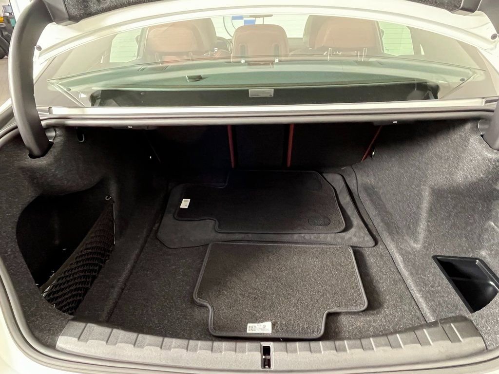 Certified 2025 BMW 330i xDrive Sedan w/ Premium Package image 19