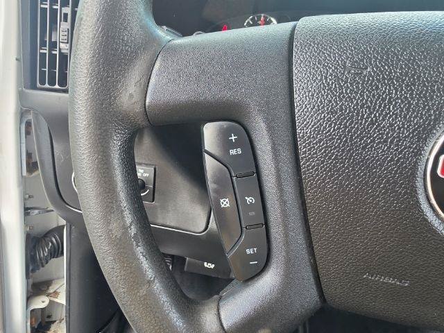 Used 2017 GMC Savana 2500 RWD image 12
