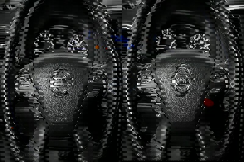 Used 2019 Nissan Pathfinder SV image 25