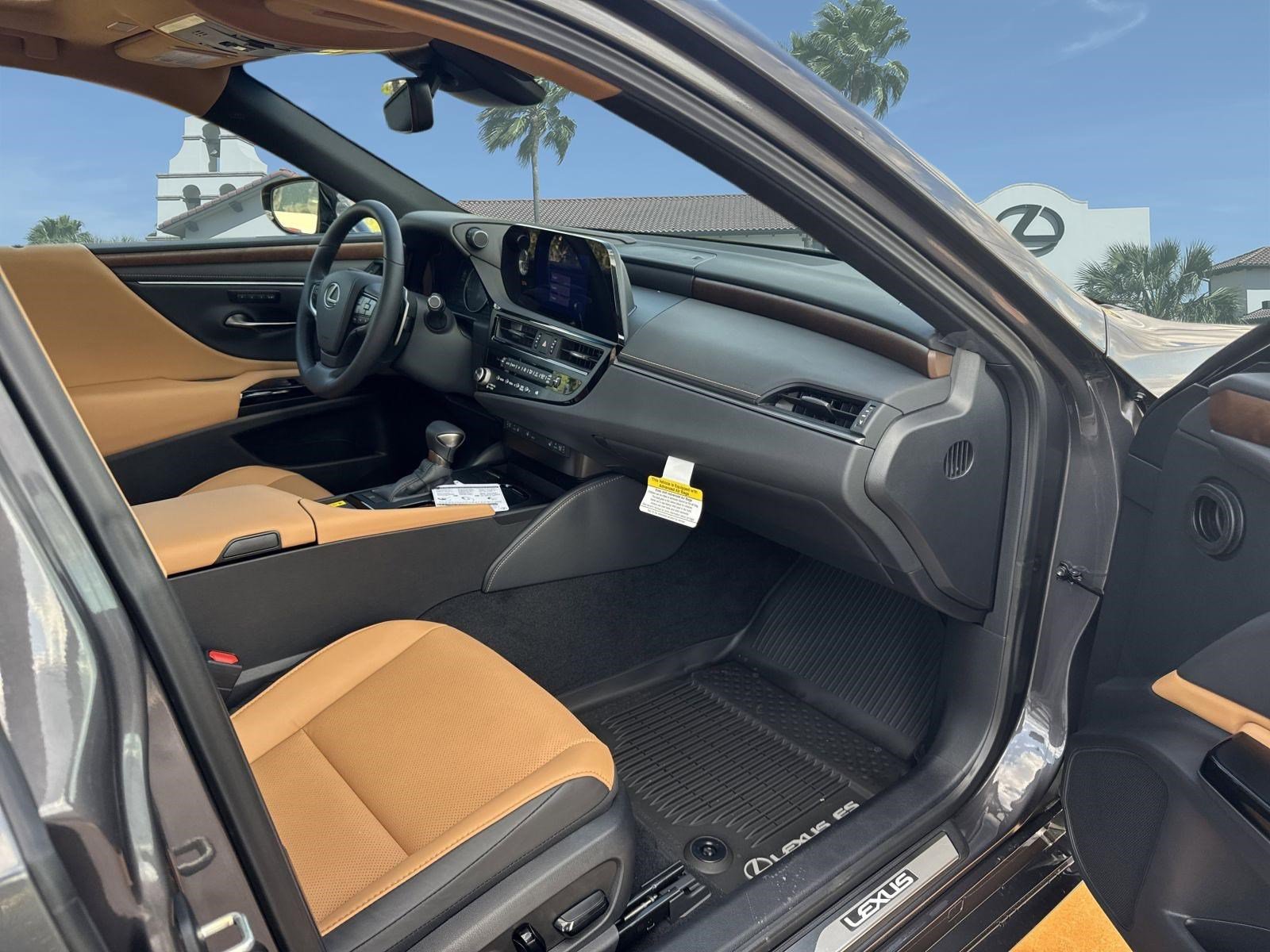 New 2025 Lexus ES 350 w/ Premium Package image 13