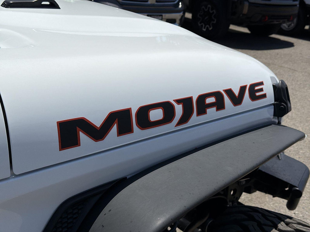 Used 2021 Jeep Gladiator Mojave AWD/4WD image 29