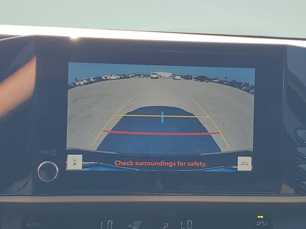 Used 2026 Toyota Camry SE FWD image 18