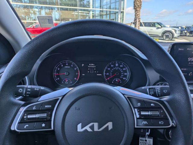 Used 2024 Kia Forte LXS image 26