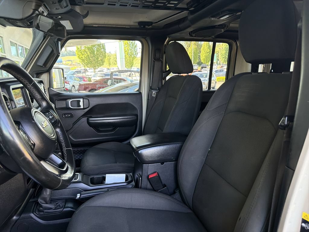 Used 2020 Jeep Gladiator Sport w/ Quick Order Package 24S AWD/4WD image 19