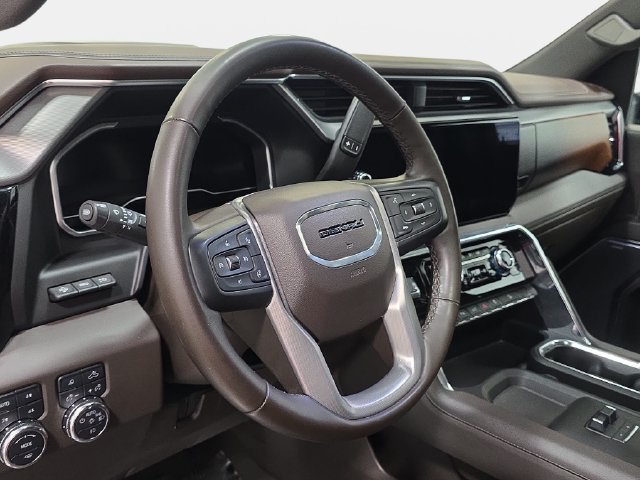 Used 2024 GMC Sierra 2500 Denali w/ Technology Package AWD/4WD image 14
