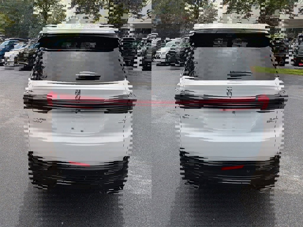 New 2026 Buick Enclave Sport Touring w/ Power Package image 5