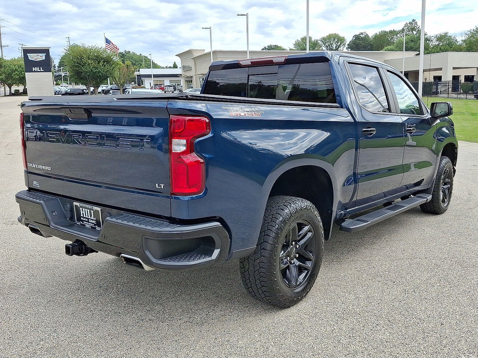 Used 2022 Chevrolet Silverado 1500 LT Trail Boss w/ LT Trail Boss Premium Package AWD/4WD image 25