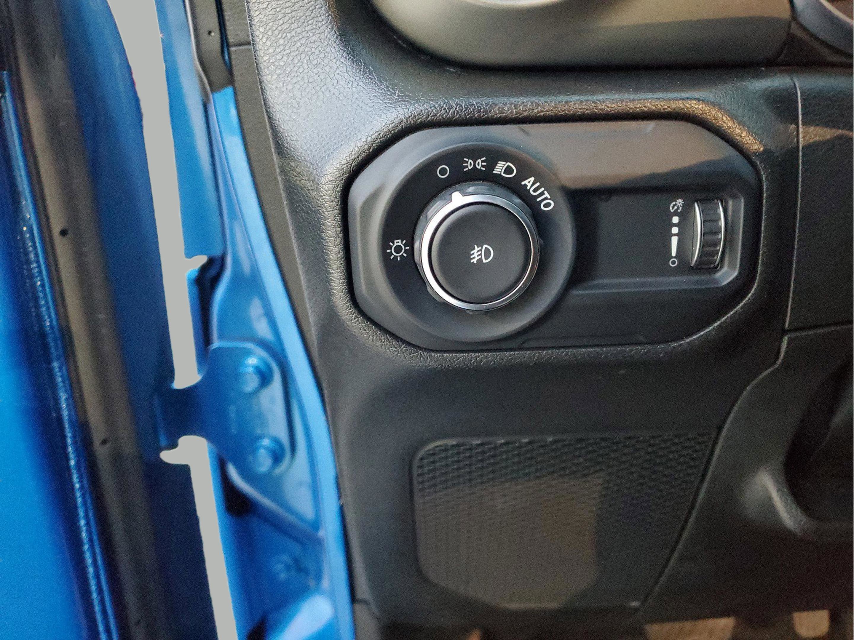 Certified 2023 Jeep Wrangler Willys image 24