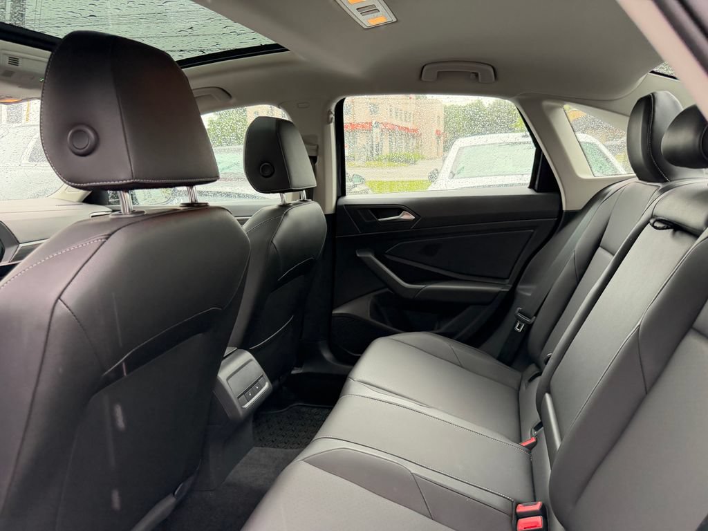 Used 2020 Volkswagen Jetta SEL FWD image 27