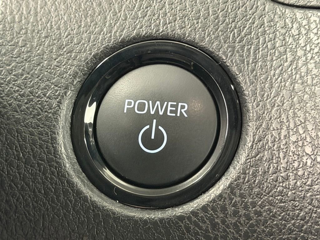 Used 2026 Toyota Camry LE image 27