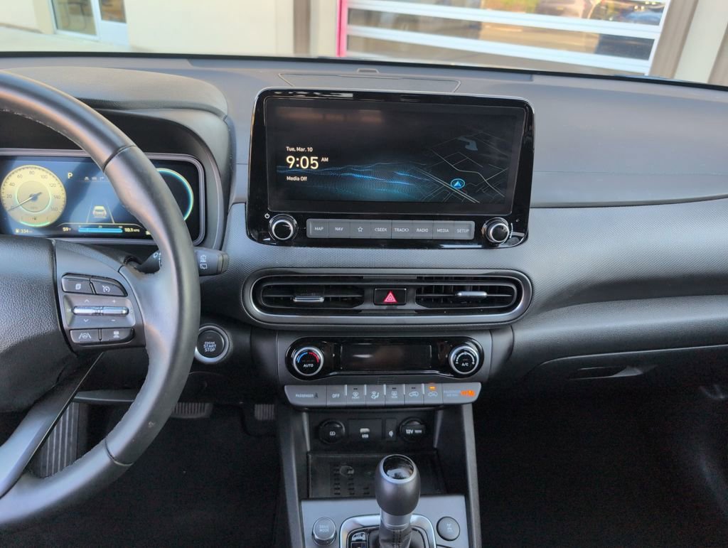 Certified 2023 Hyundai Kona Limited image 18