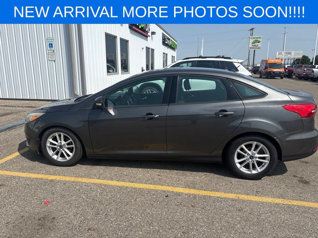 Used 2015 Ford Focus SE FWD image 6