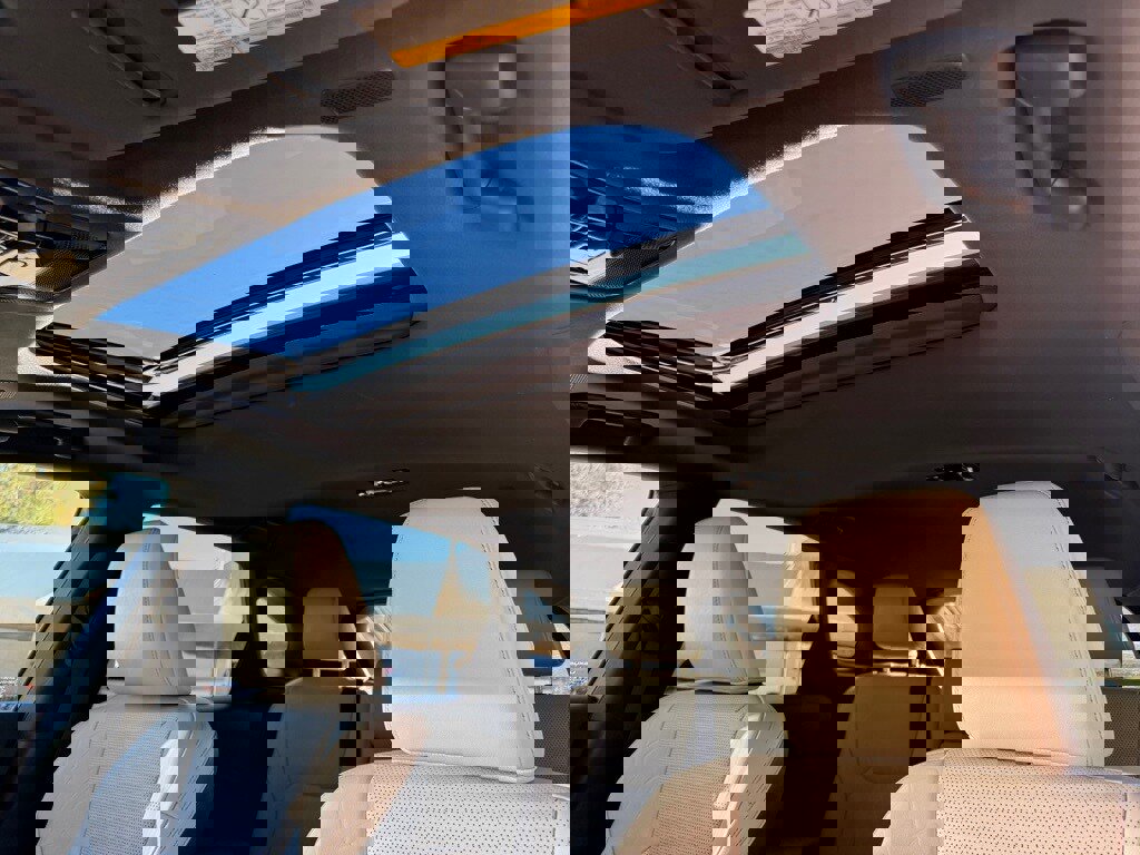 Certified 2024 Lexus RX 350 Premium w/ Accessory Package (Z1) image 18