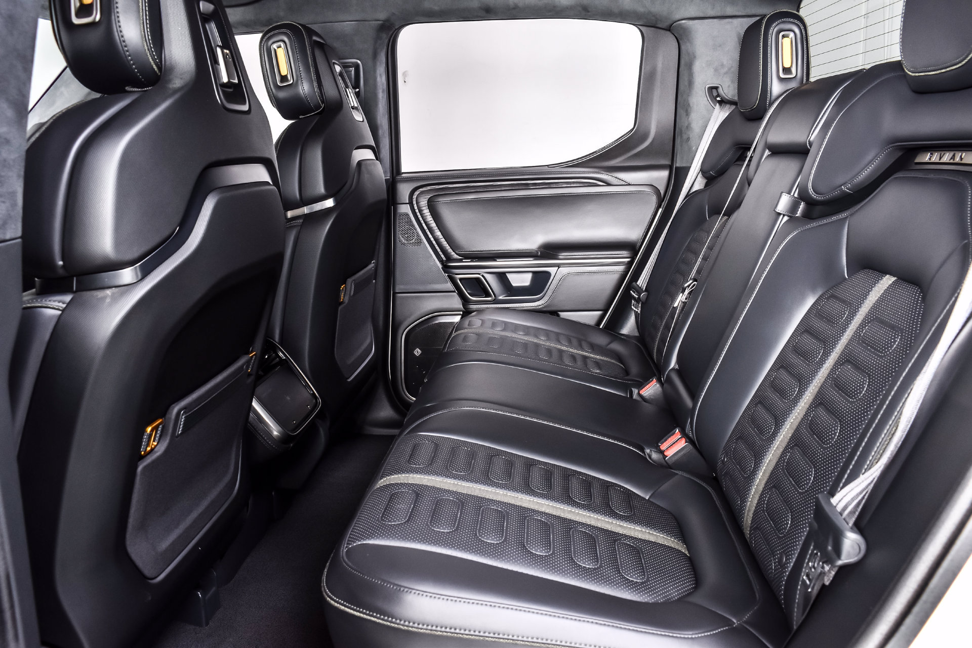 Used 2023 Rivian R1T Adventure Quad AWD/4WD image 16
