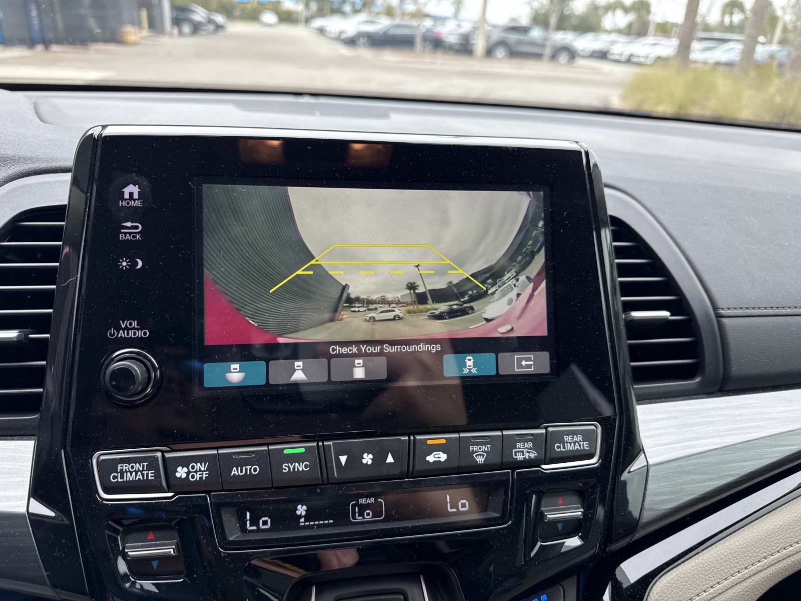 Used 2024 Honda Odyssey Elite image 26