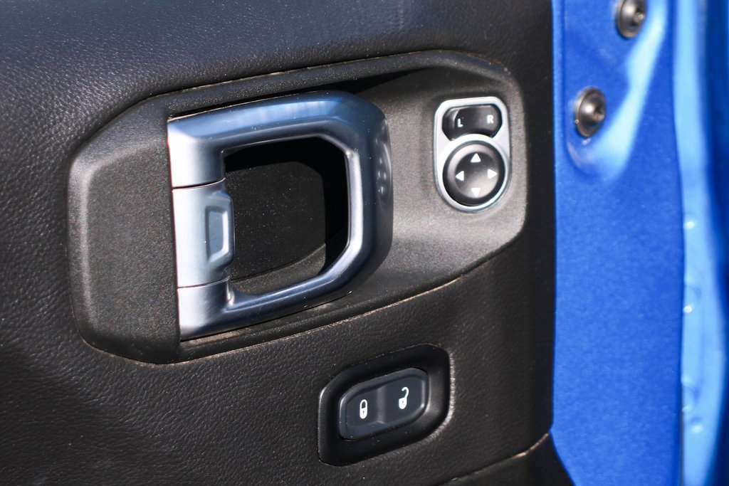 Used 2021 Jeep Gladiator Overland w/ Popular Equipment Package image 15