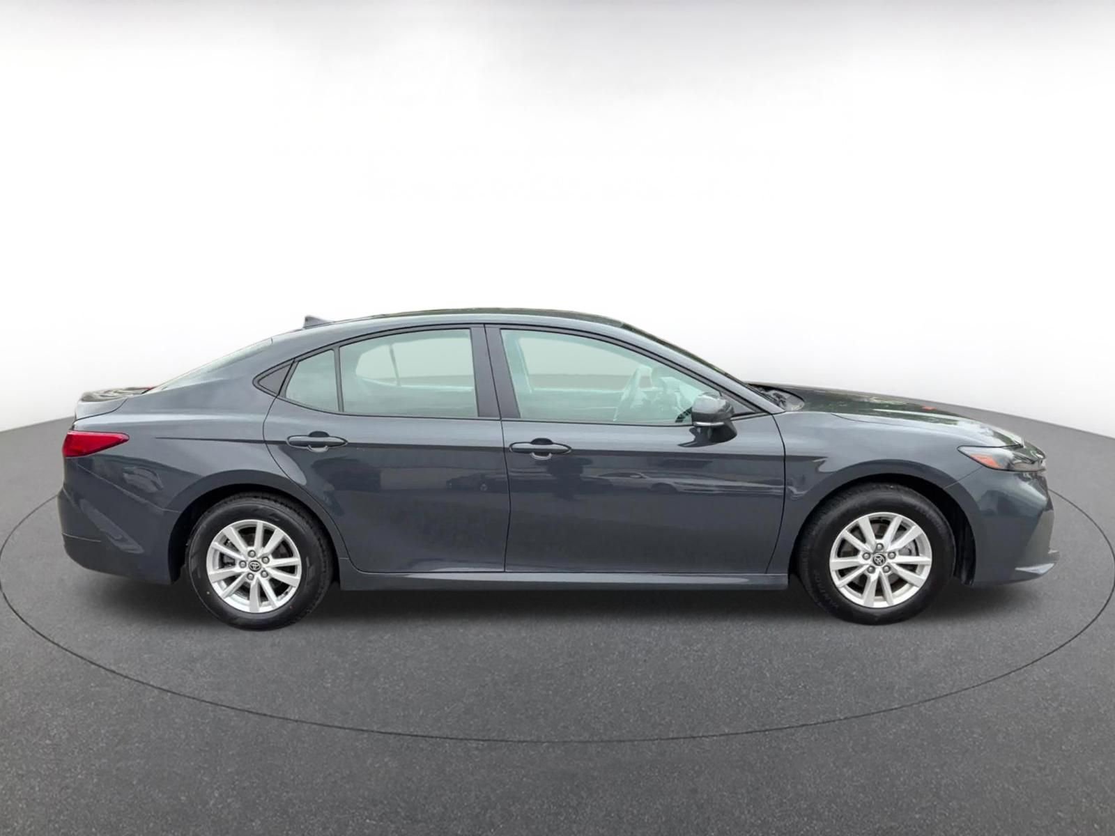 Used 2025 Toyota Camry LE FWD image 16