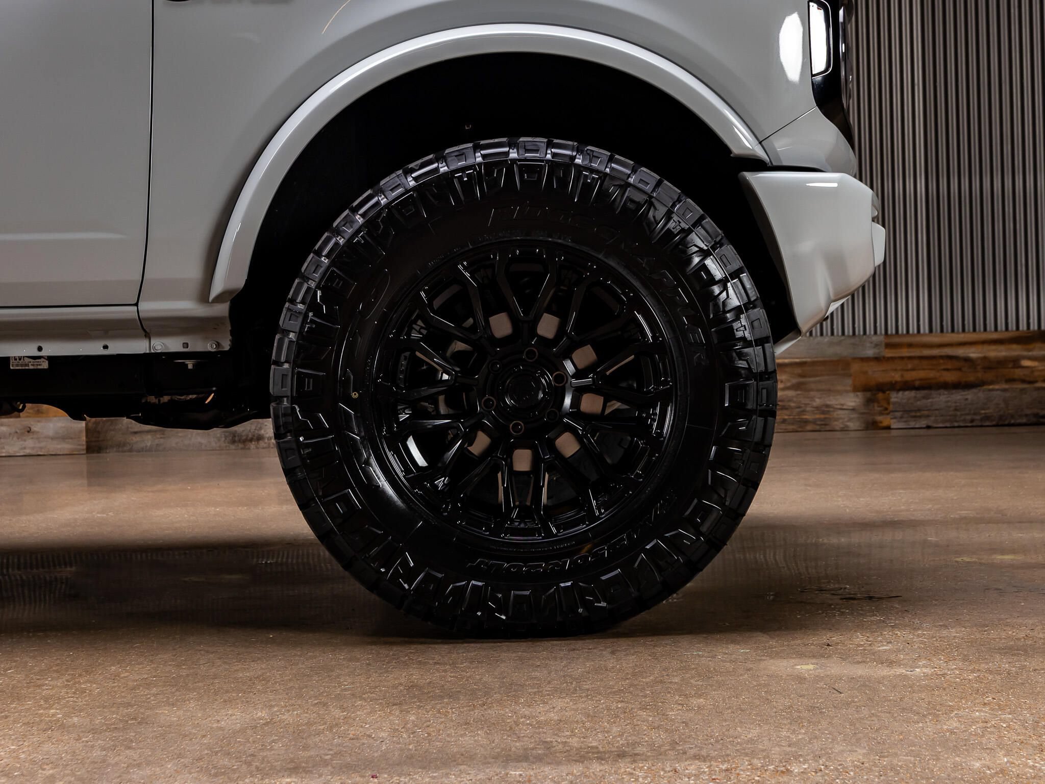 Used 2026 Ford Bronco Outer Banks AWD/4WD image 12