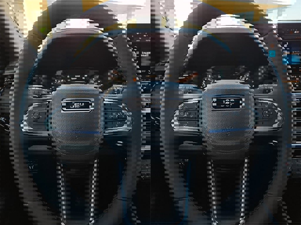 New 2026 Jeep Compass Latitude image 30