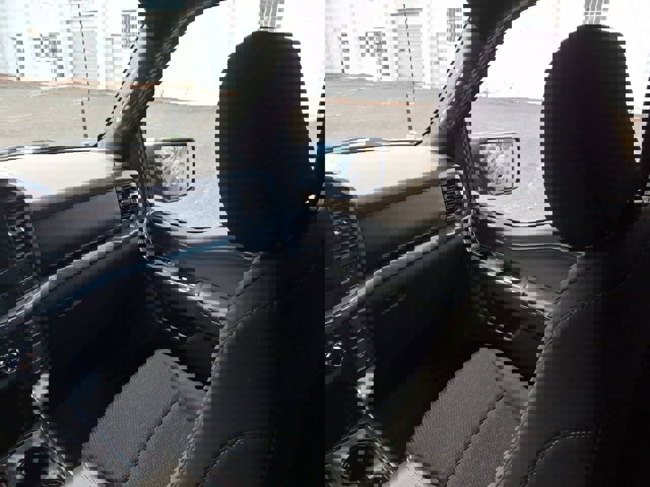 Certified 2022 Ford F150 XLT w/ Equipment Group 301A Mid image 11