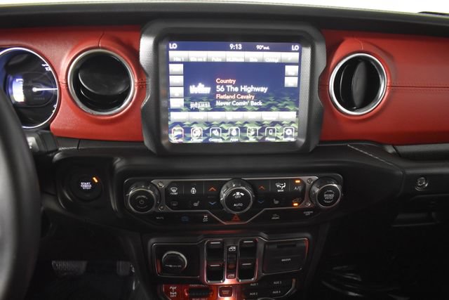 Used 2023 Jeep Wrangler Unlimited Rubicon 4xe AWD/4WD image 19