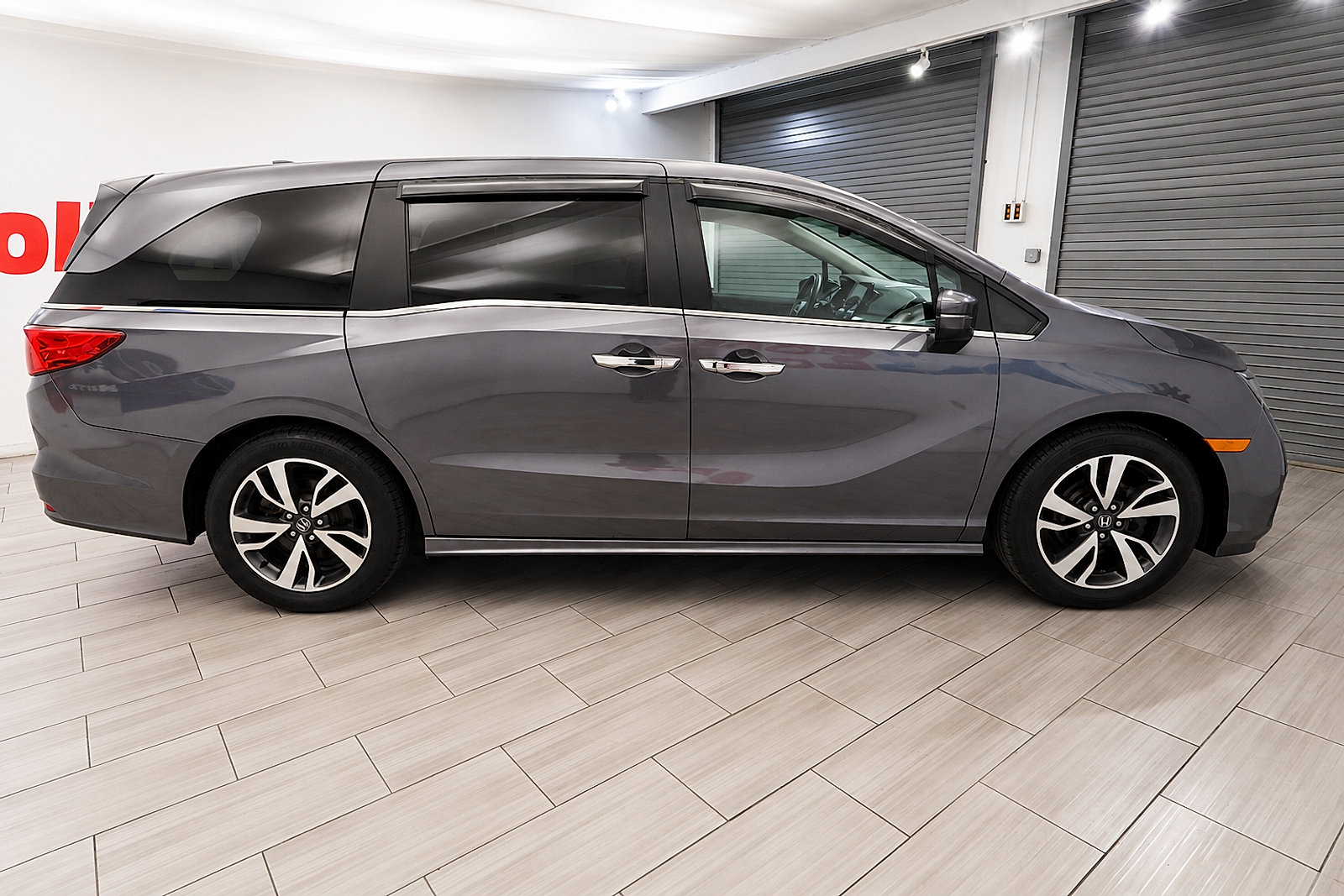 Used 2022 Honda Odyssey Touring image 6