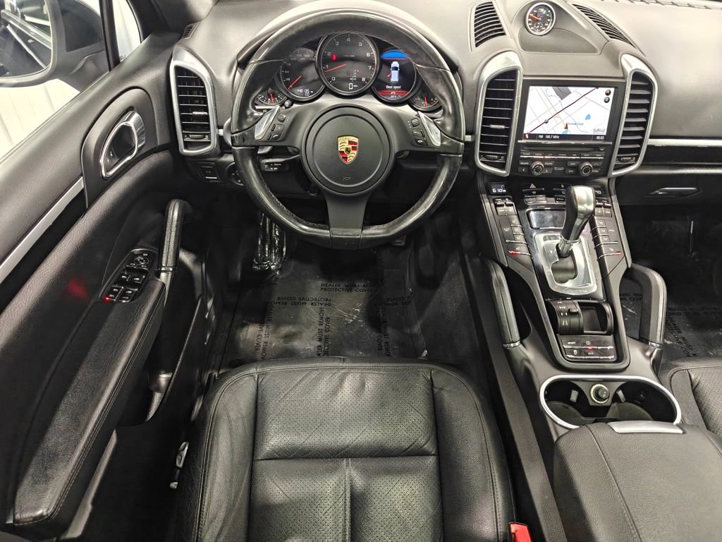 Used 2012 Porsche Cayenne image 4