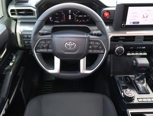 Used 2025 Toyota Tacoma TRD Off-Road AWD/4WD image 10