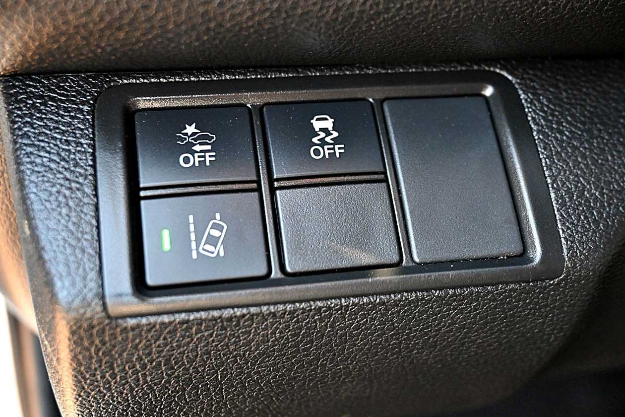 Used 2019 Honda Civic Sport image 18
