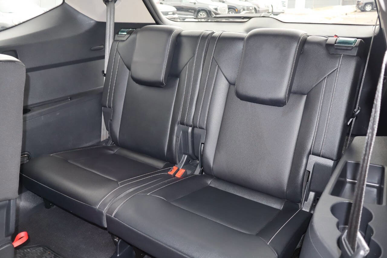 Used 2021 Volkswagen Atlas SE image 13