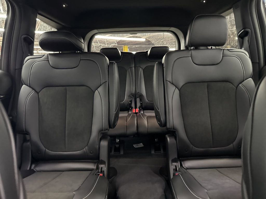 New 2025 Jeep Grand Cherokee L Altitude image 20