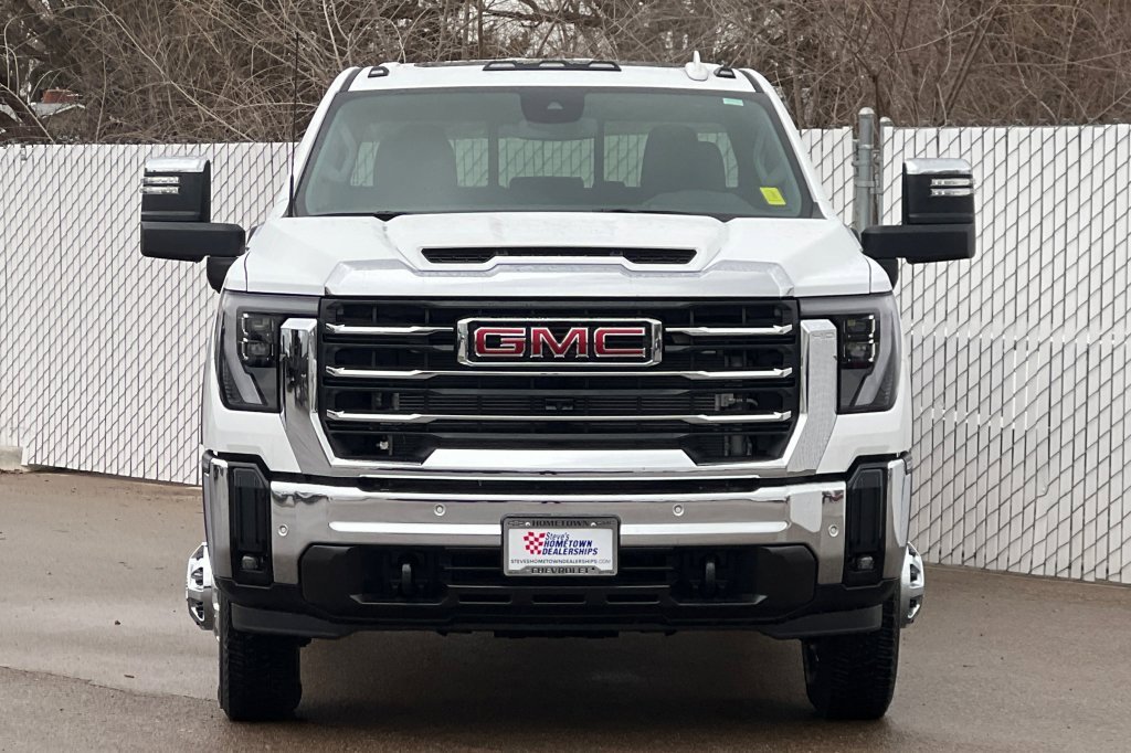 New 2026 GMC Sierra 3500 SLT w/ SLT Convenience Package image 6