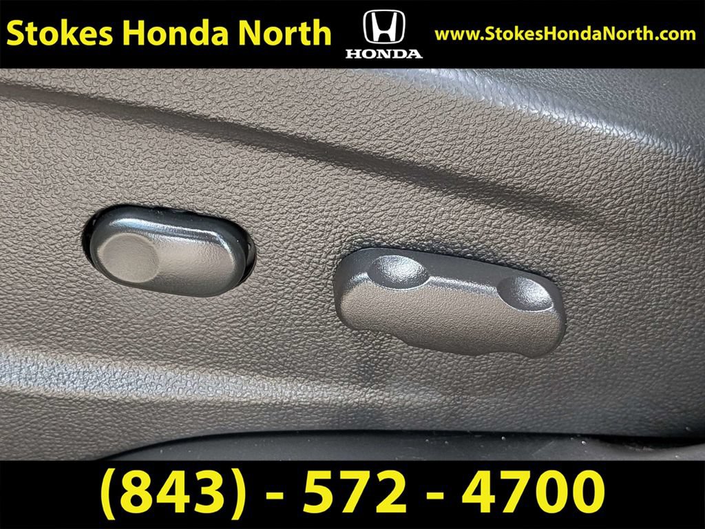 Used 2020 Buick Encore Preferred w/ Safety Package FWD image 22