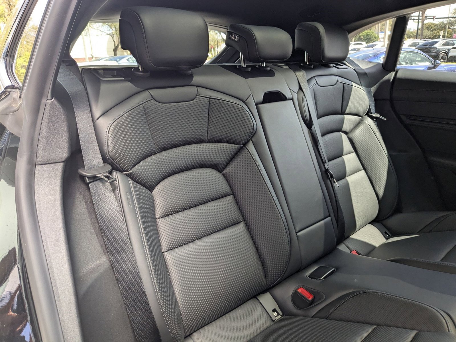 New 2024 Porsche Taycan 4S AWD/4WD image 22