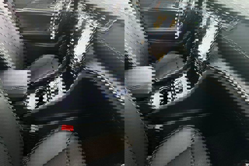 New 2025 Jeep Grand Cherokee L Limited w/ Luxury Tech Group II image 12