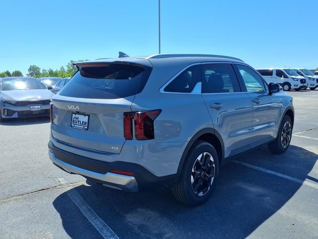 New 2026 Kia Sorento S AWD/4WD image 2