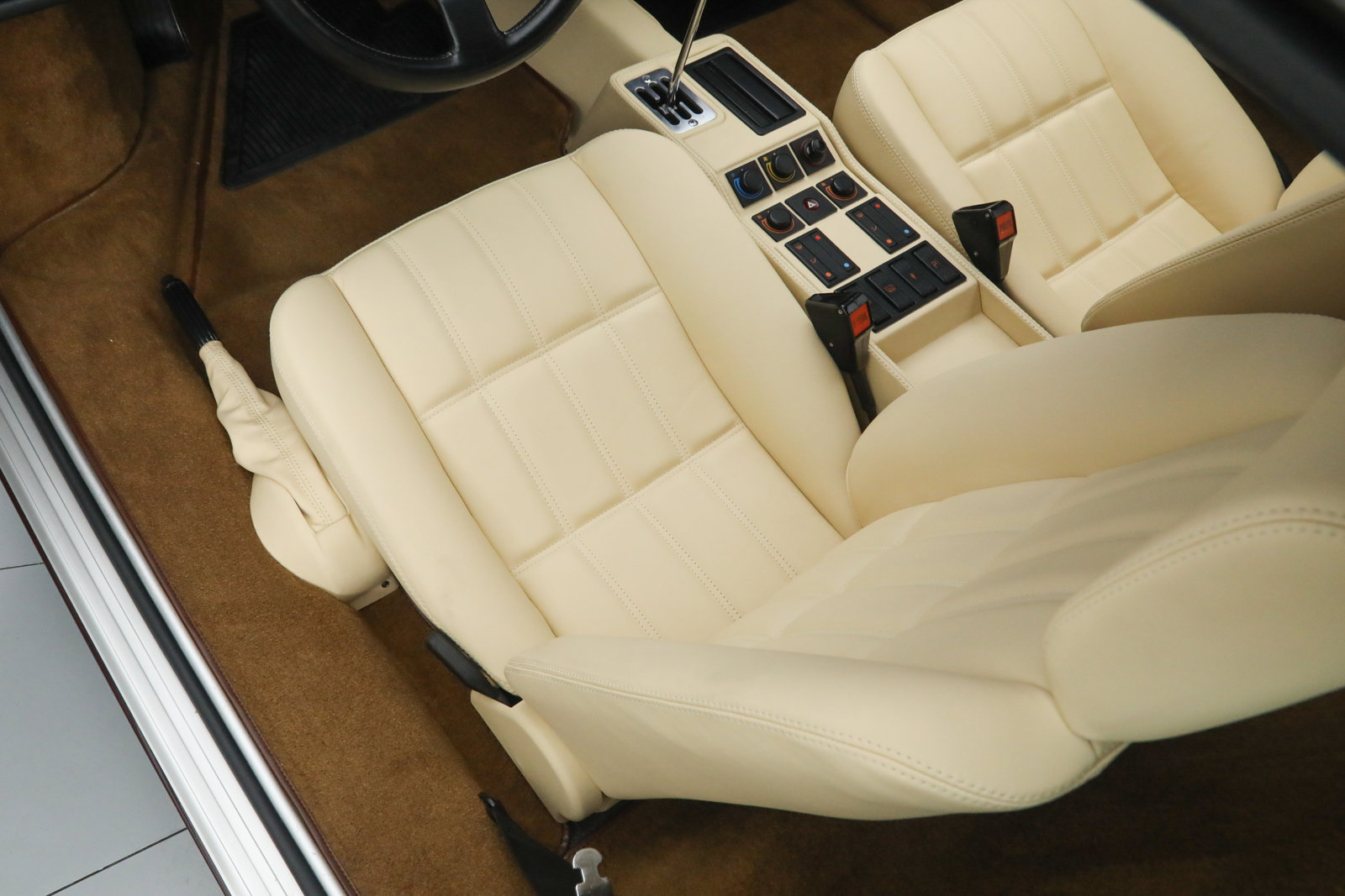 Used 1989 Ferrari 328 GTB RWD image 23