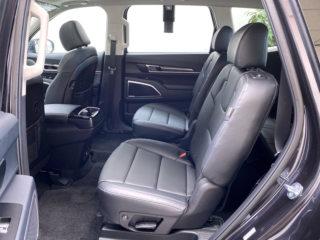 Certified 2025 Kia Telluride S FWD image 34
