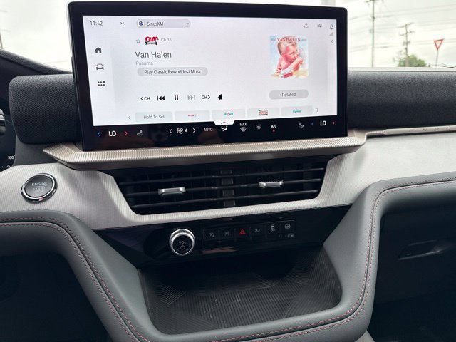 New 2026 Ford Explorer Active RWD image 37