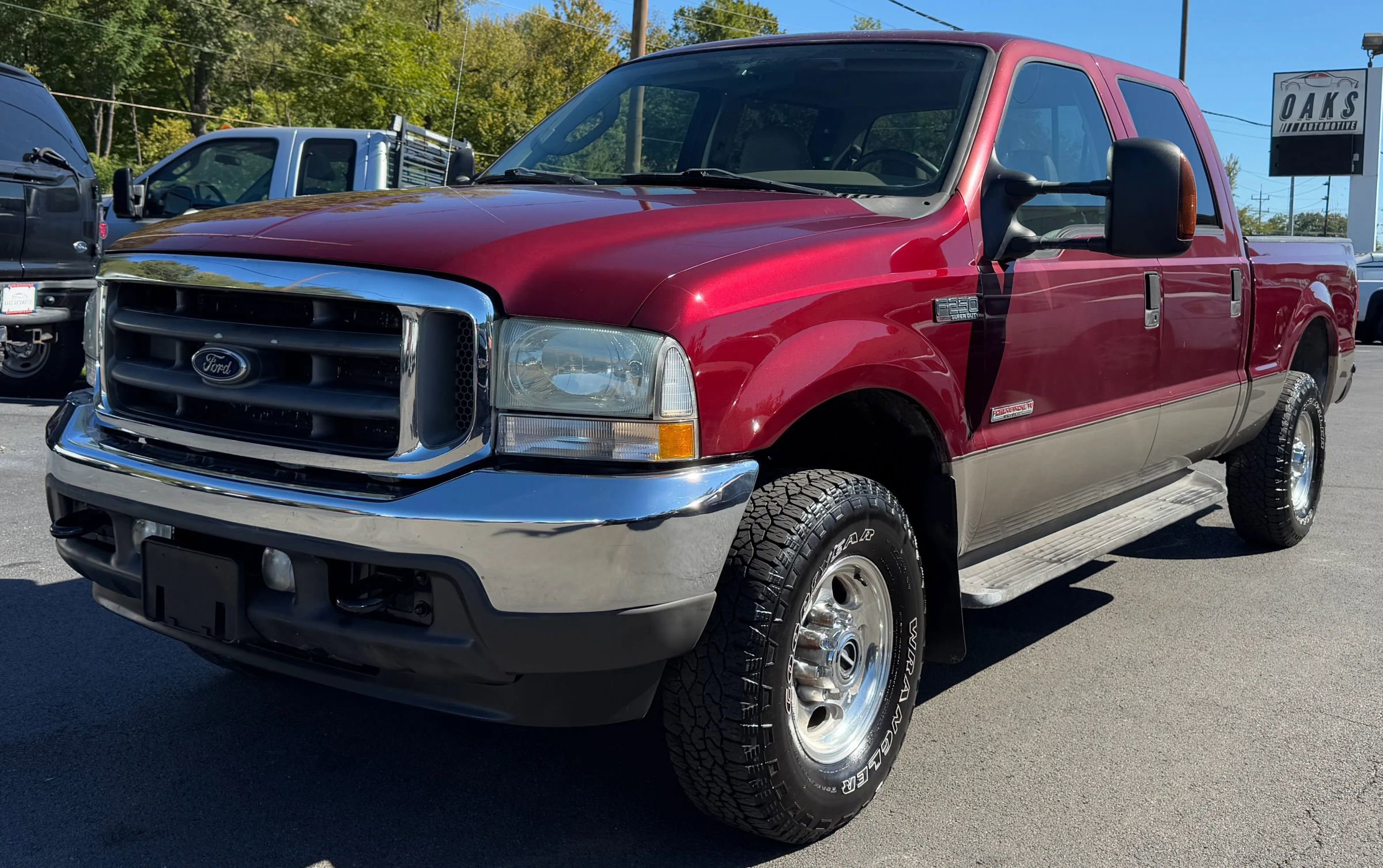Used 2004 Ford F250 Lariat image 2